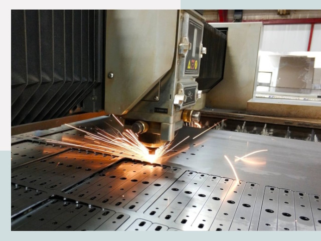 Лазерная резка металла в Владимире от 623 руб.